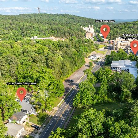 Cedar Blossom Bungalow Is A Cozy Getaway With A 5 Minute Walk To Downtown! Hot Springs Bagian luar foto